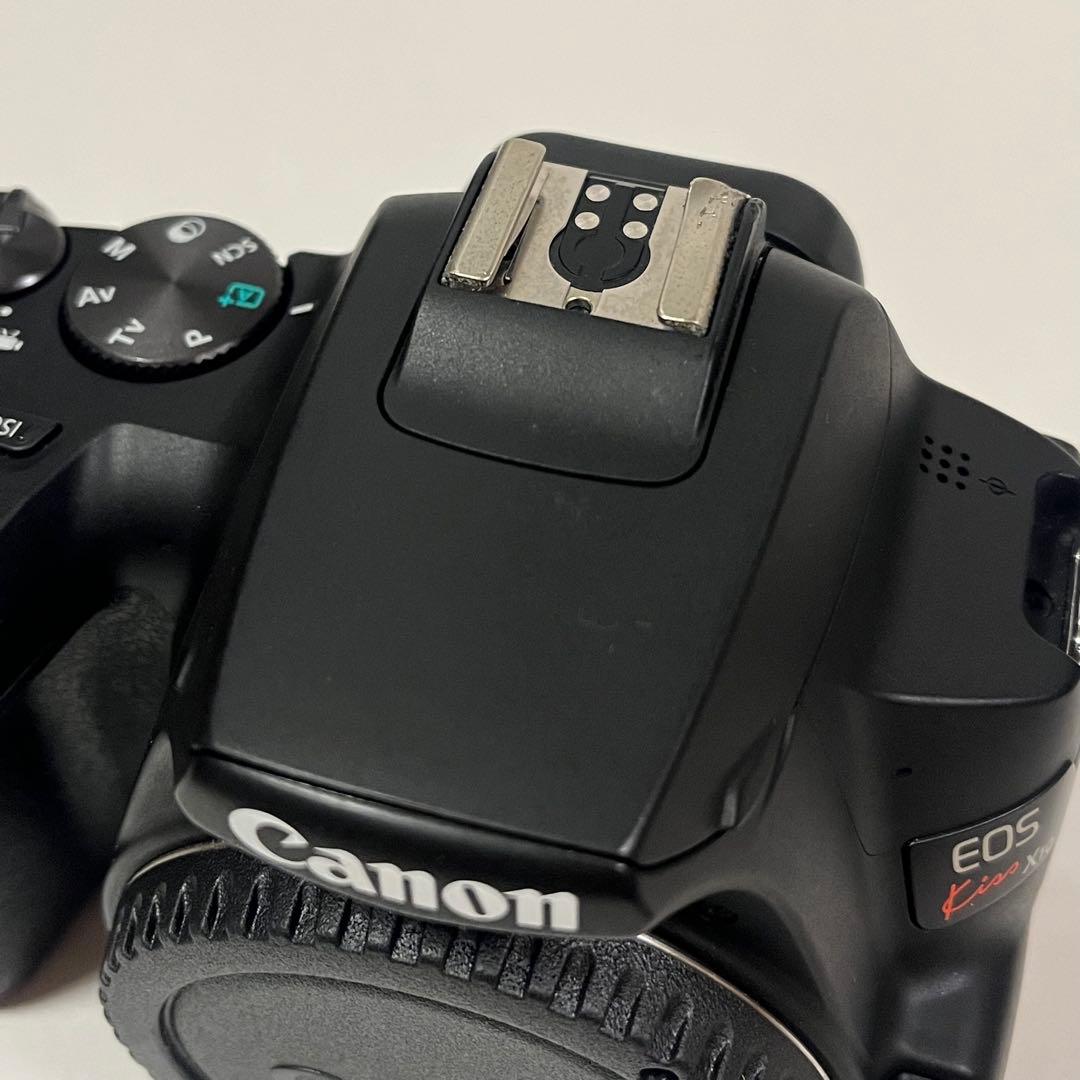 Canon EOS Kiss X10 EF-S 18-55mmレンズ付き