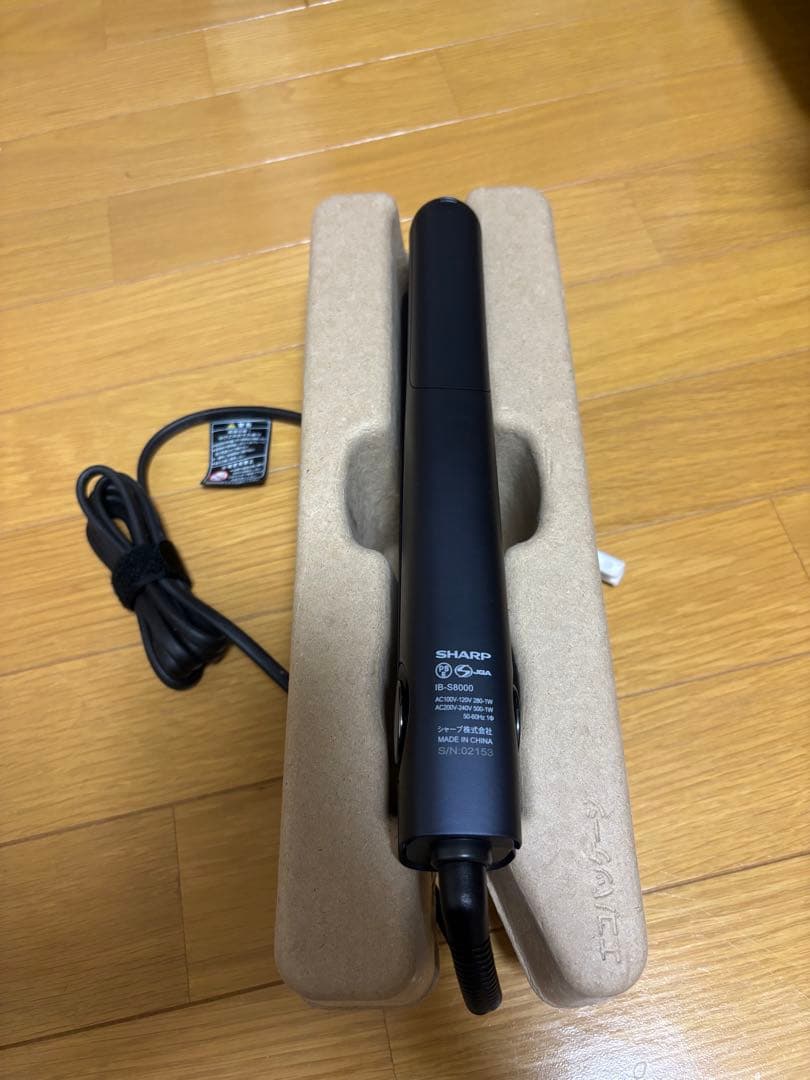 シャープ　ストレートヘアアイロン　 IB-S8000-B プラズマクラスター