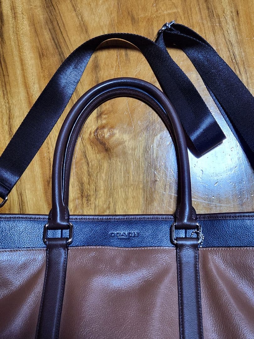 コーチ メトロポリタン トートバッグ