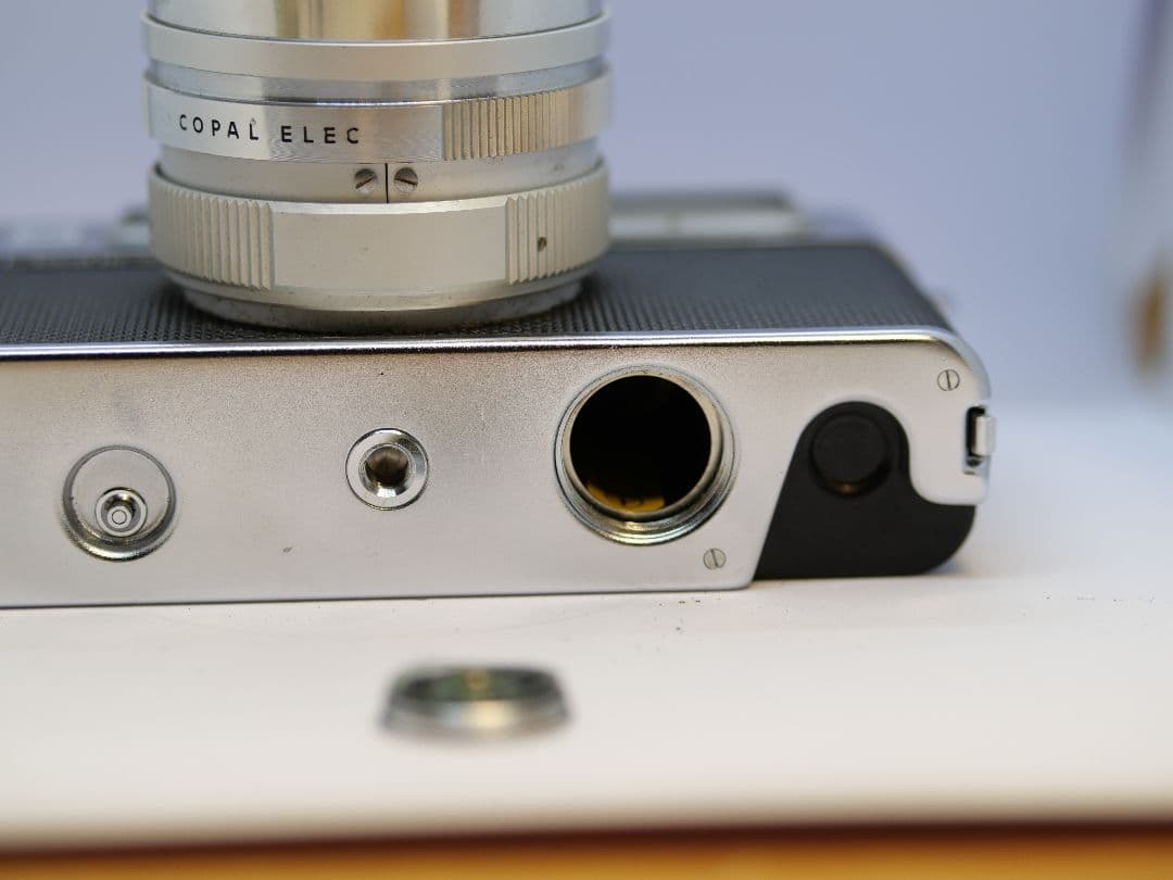 フィルムカメラ Yashica Yashinon-DX 45mm f/1.7