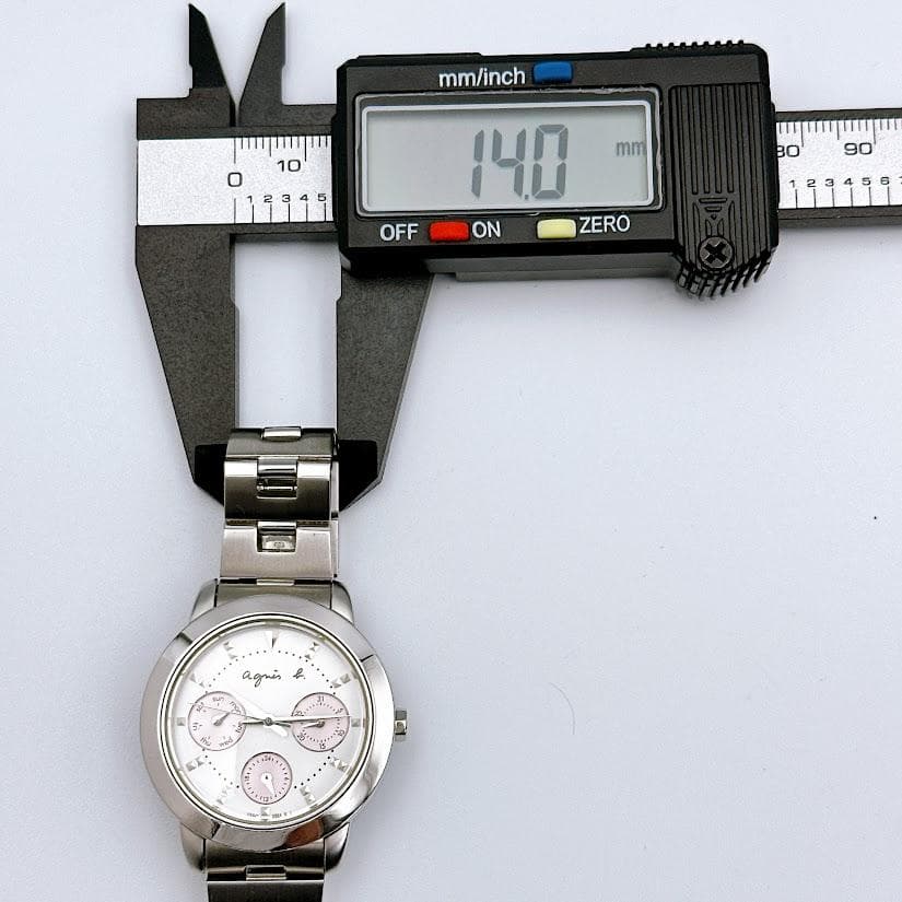 美品 アニエスベー レディース腕時計 クロノグラフ ホワイト ピンク