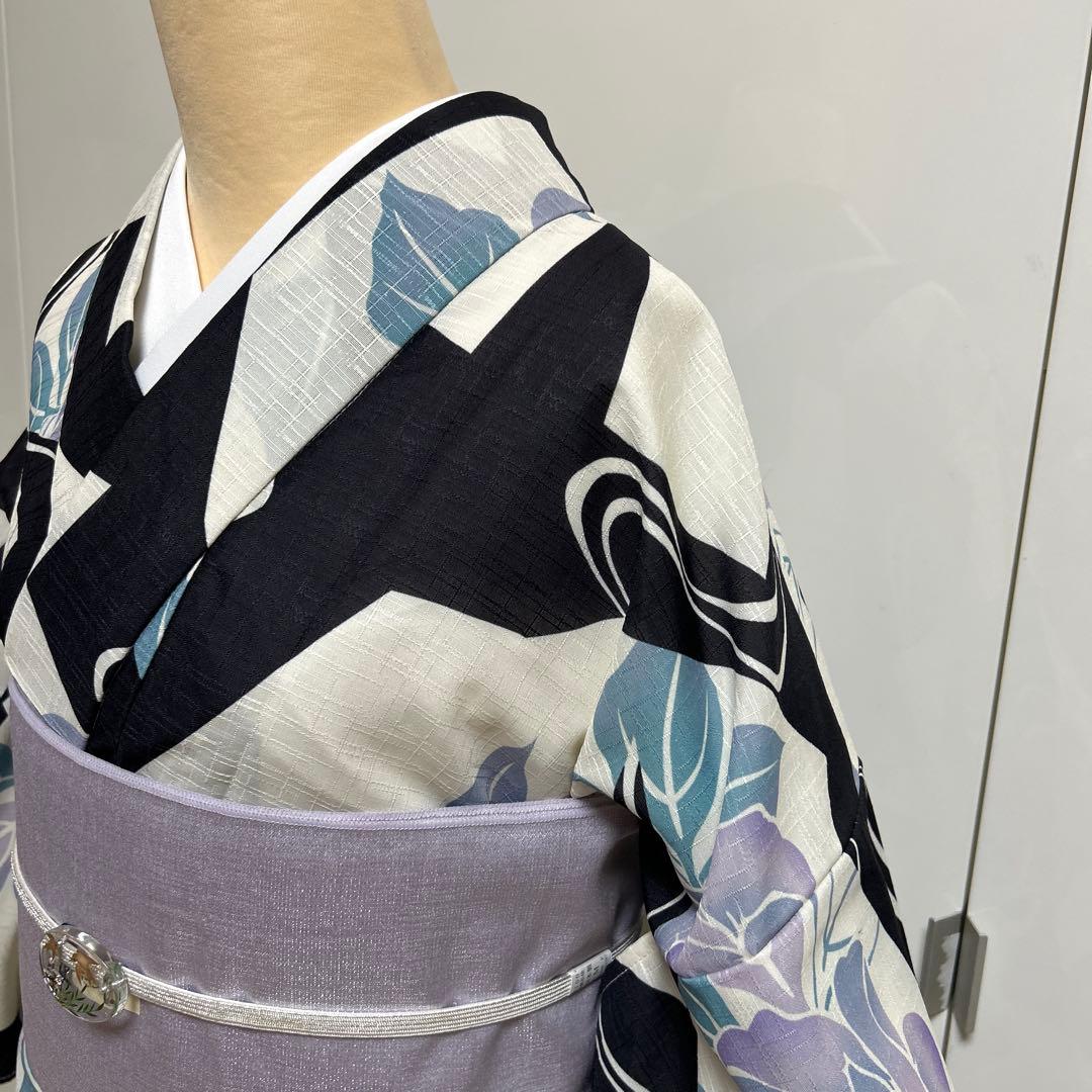 浴衣 ユカタ ゆかた ポリ100% Mサイズ 白✖️黒✖️薄い紫 M