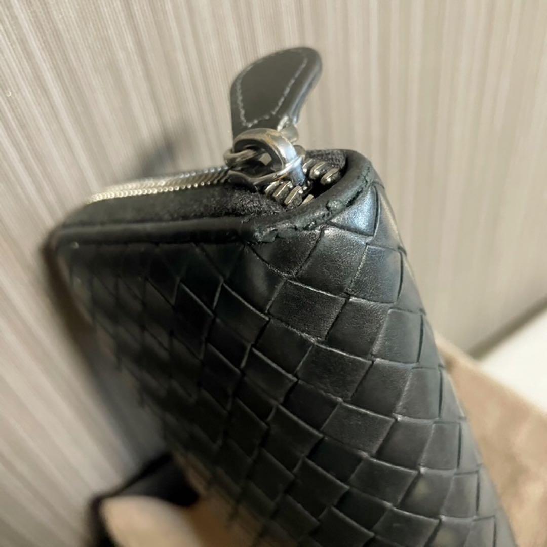 BottegaVenetaボッテガ・黒長財布イントレチャート・ラウンドファスナー