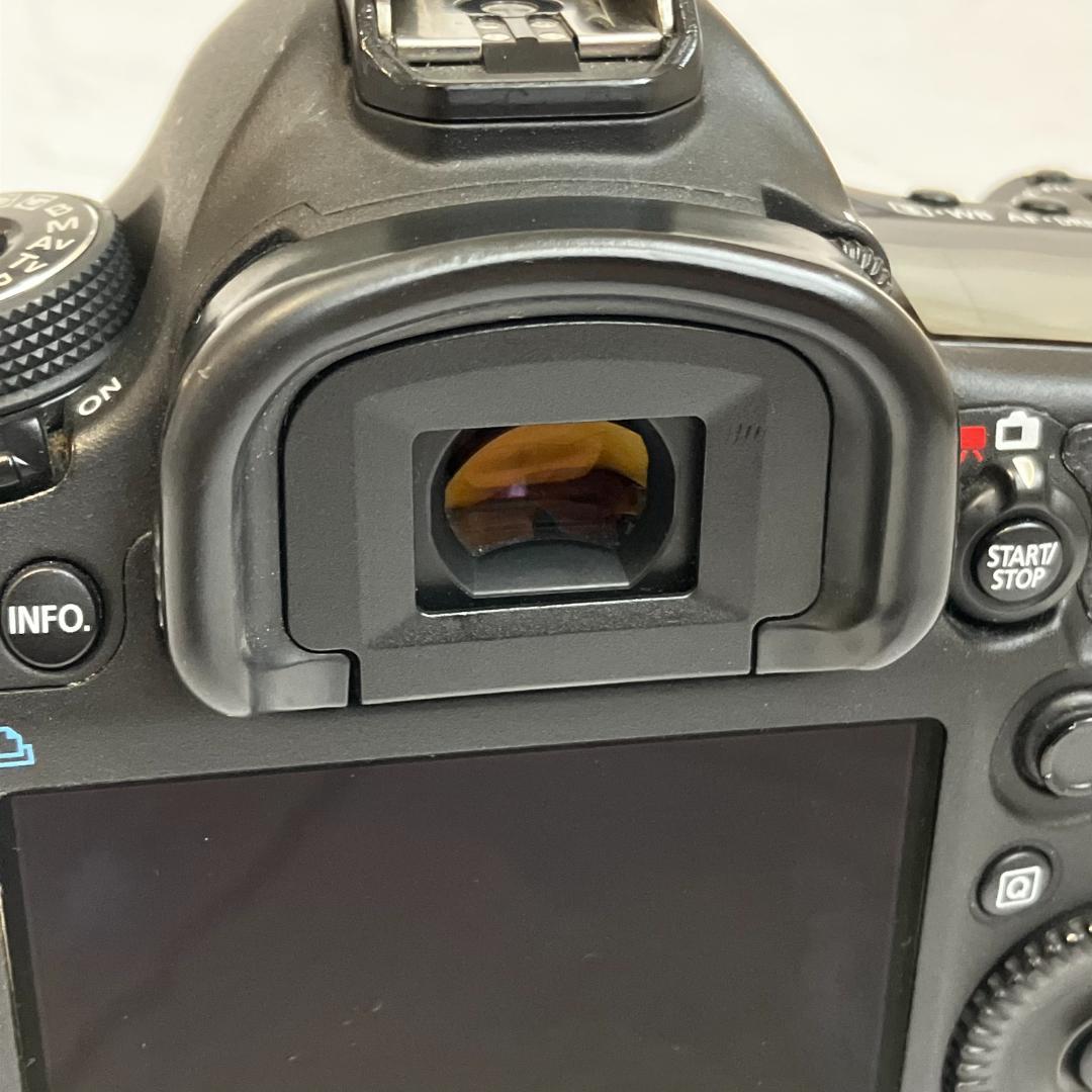 【良品】Canon EOS 5D Mark III ボディ(バッテリー付)