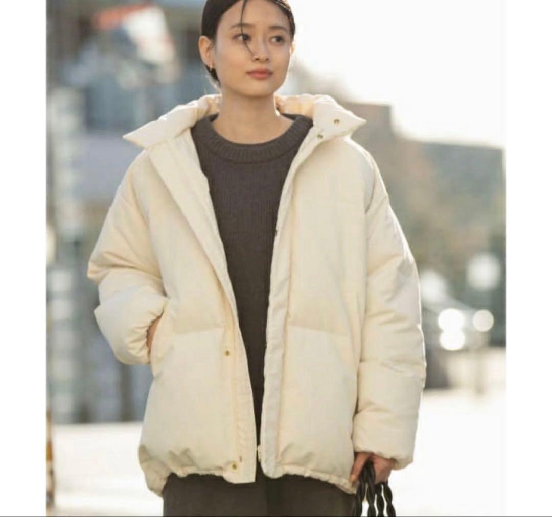 アーバンリサーチ ドアーズ ダウンミドルジャケット　アイボリー　Mサイズ