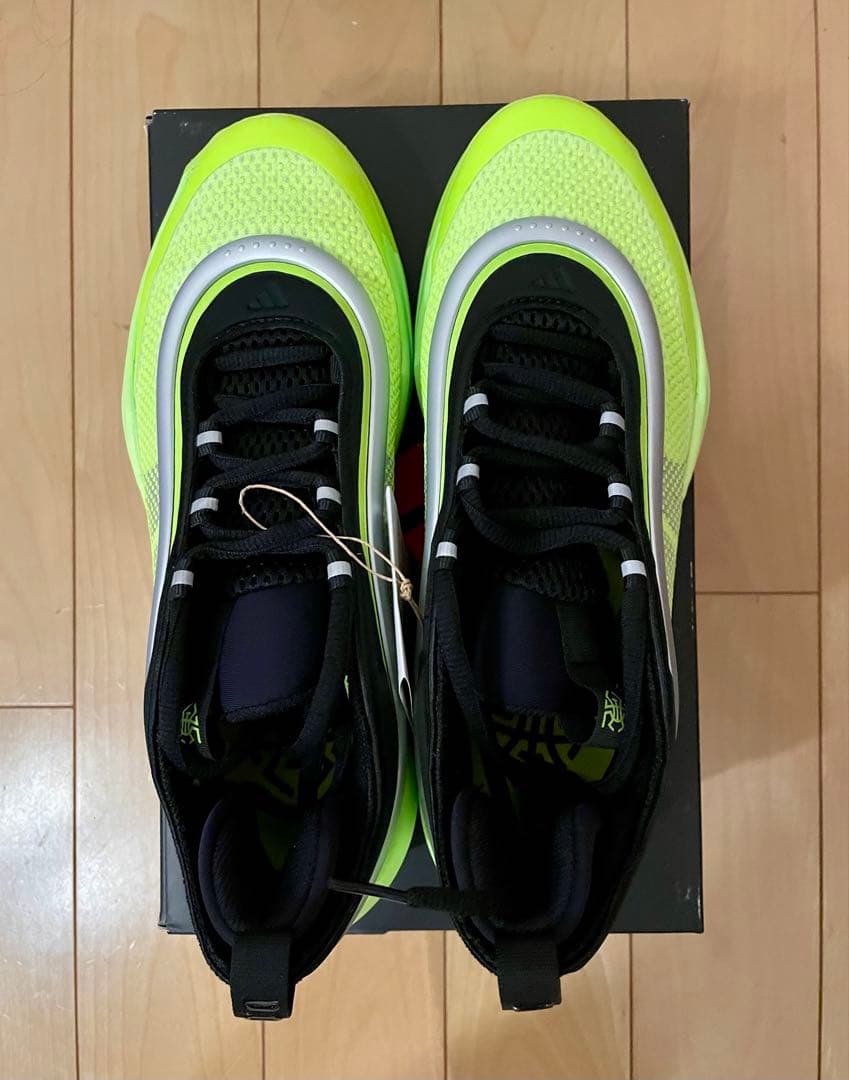 adidas、D.O.N. Issue 6、26センチ