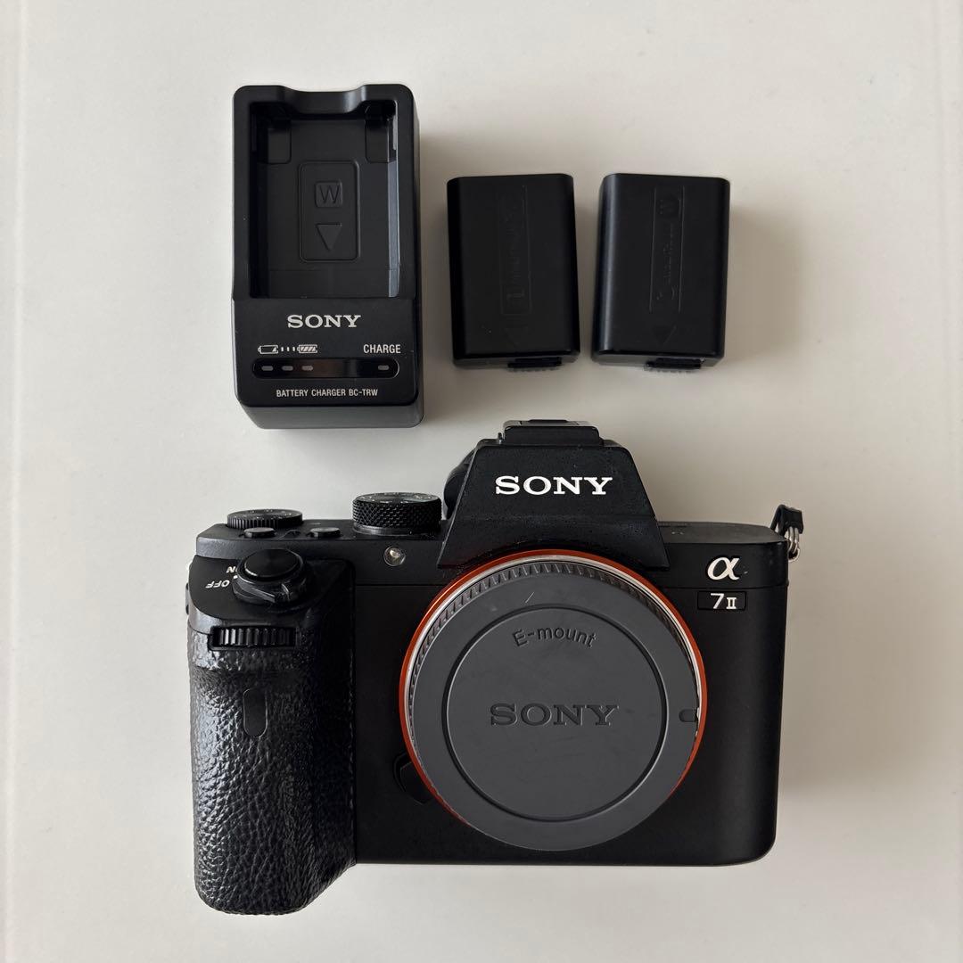 Sony α7 II ILCE-7M2K 本体 + バッテリー2個 + 充電器
