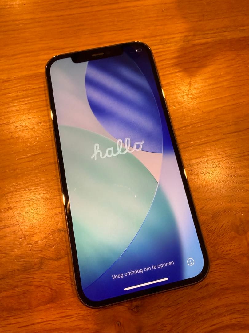 Apple iPhone 12 Pro ゴールド　本体