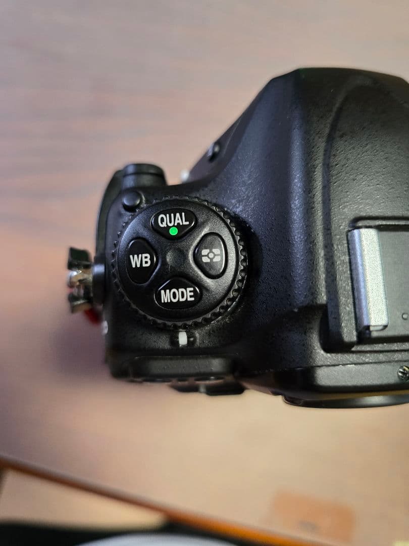 Nikon D500 デジタル一眼レフカメラ MB-D17