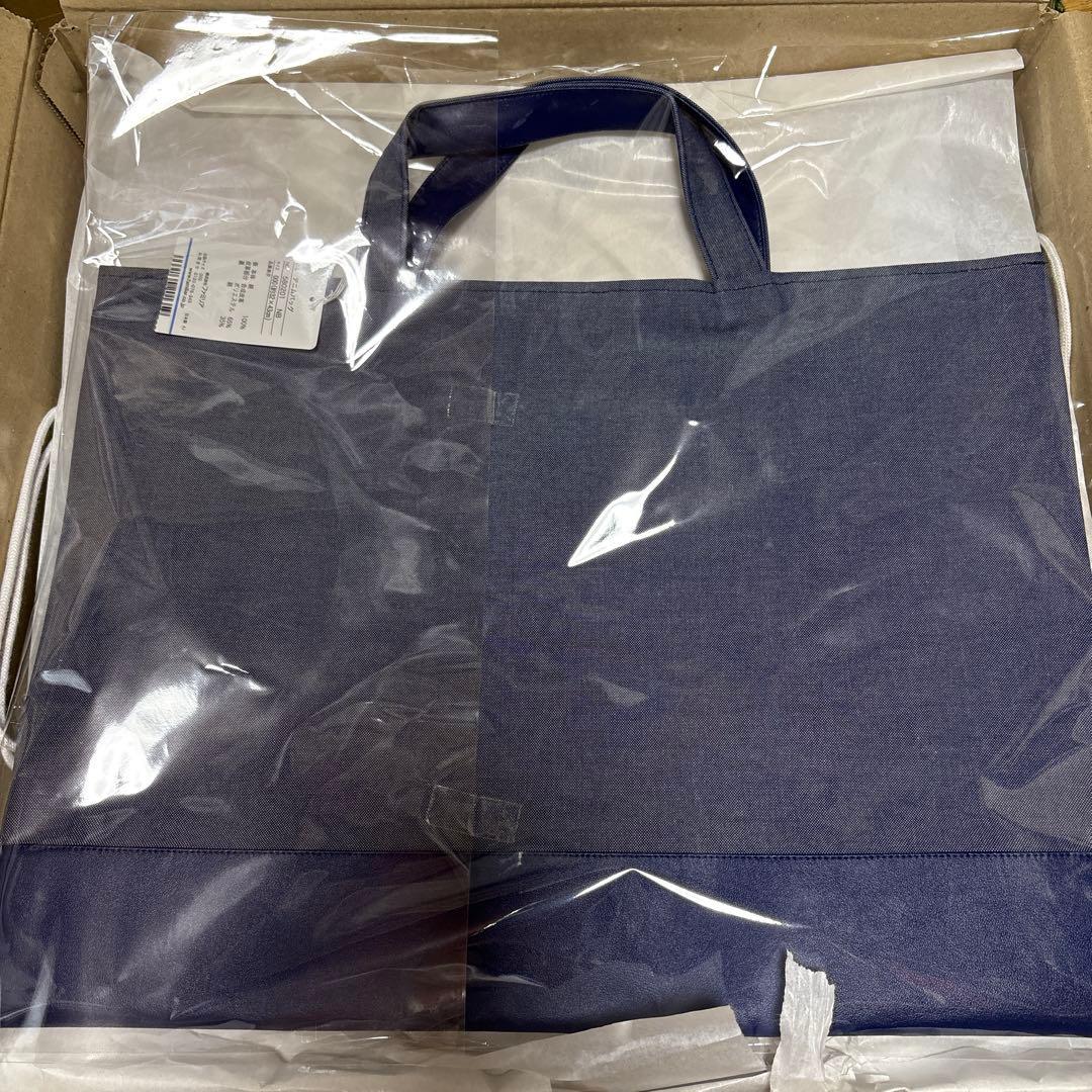 ファミリア　デニムバッグ　　　ネイビー　2025ss りんごがいっぱい