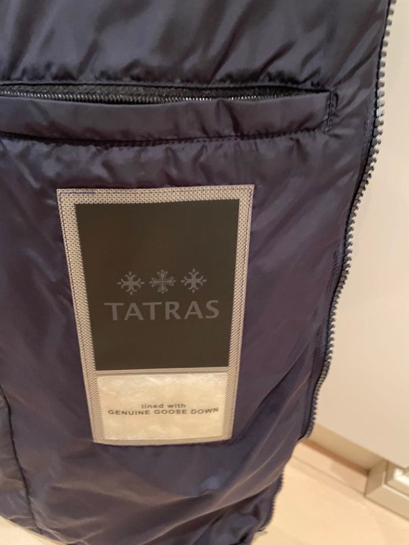 タトラスダウンジャケット