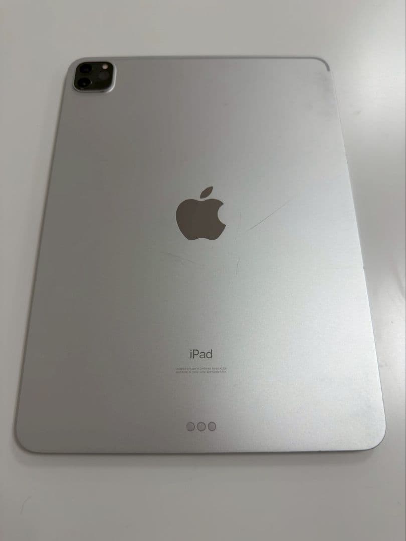 iPadPro 11インチ 第2世代 128GB シルバー WiFiモデル