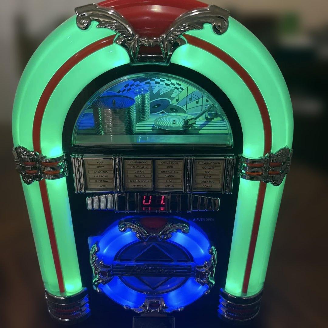 レトロジュークボックスラジオ付き CDプレーヤー （ジャンク）