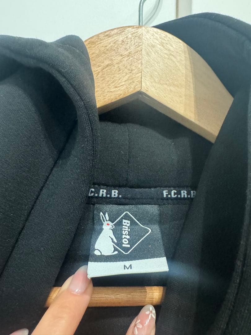 F.C.Real Bristol×FR2コラボ/パーカーMサイズ