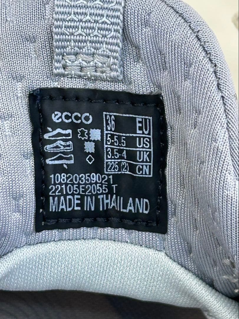 eccoエコーゴルフ　レディース　スパイクレス　シューズ　22.5cm