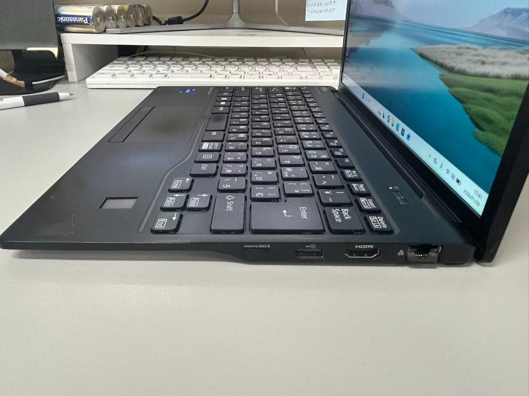富士通LifeBook U9313/N 第13世代Corei5-1345U