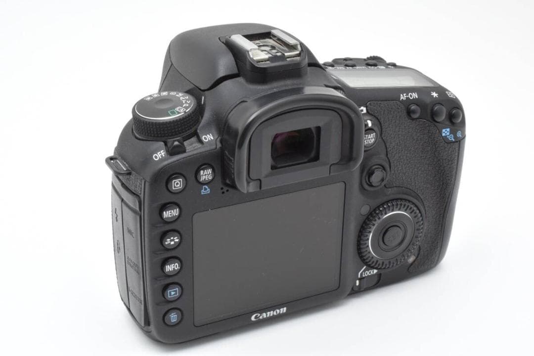 ショット数: 6124回キヤノン Canon EOS 7D ボディ #1012