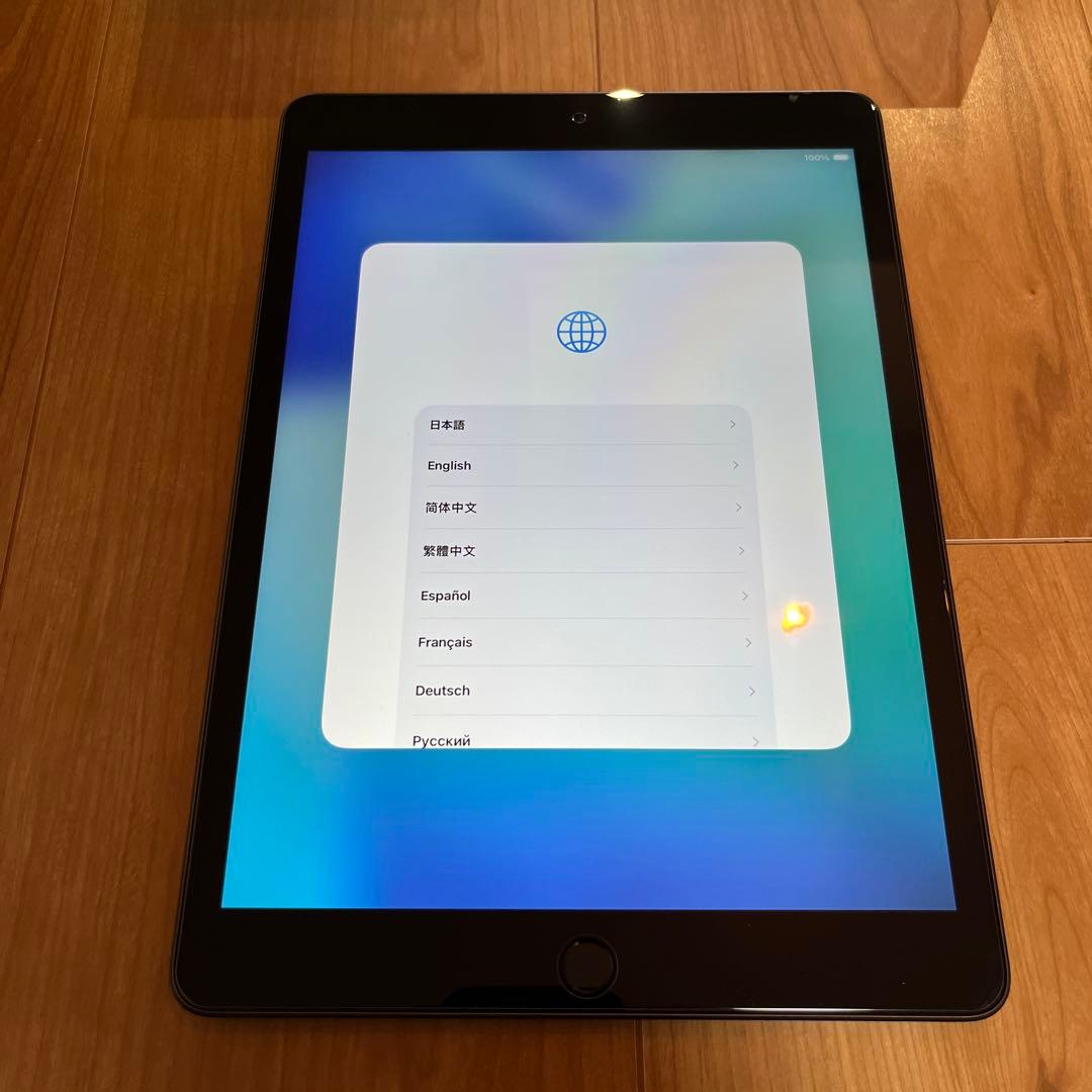 iPad 第9世代　スペースグレー 64GB