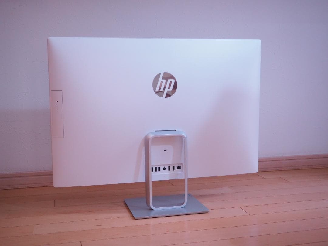HP All-in-One PC Intel Core i7 8世代 WQHD