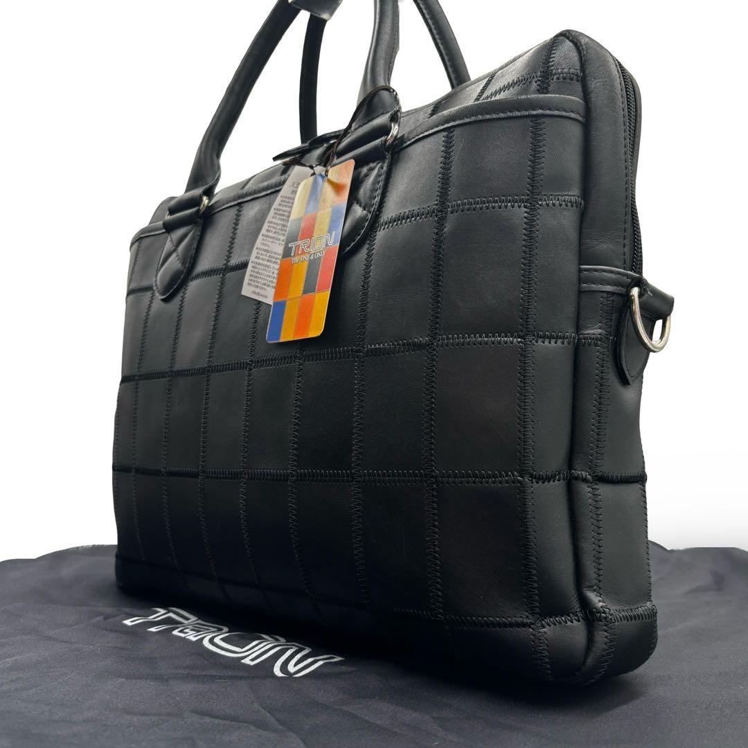 【新品タグ付き】トライオン　ビジネスバッグ　レザー　ブラック　通勤通学　大容量