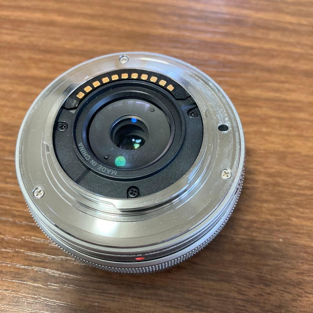 デジタルカメラ OLYMPUS OM-D E-M10