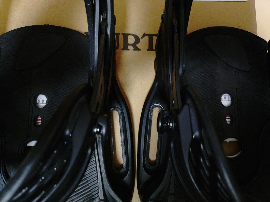 BURTON バートン ビンディング GENESIS EST　2022 Lサイズ