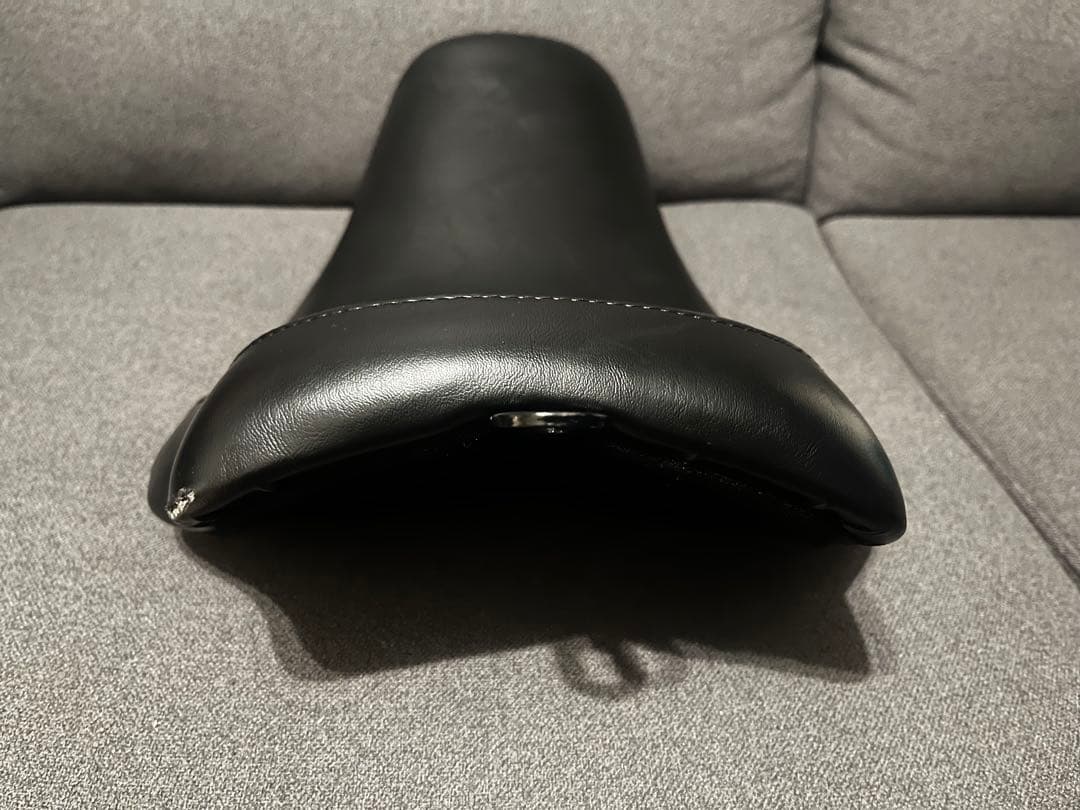 値下げしました‼️Le Pera 黒 ダイナ用　スリムバイクシート　LK-001