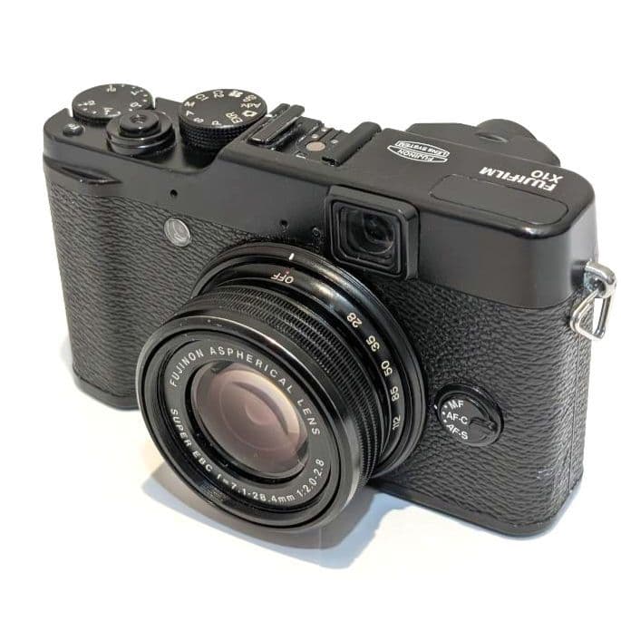 【ジャンク】 富士フイルム　X10 バッテリー付き Fujifilm
