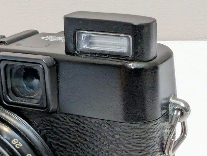 【ジャンク】 富士フイルム　X10 バッテリー付き Fujifilm