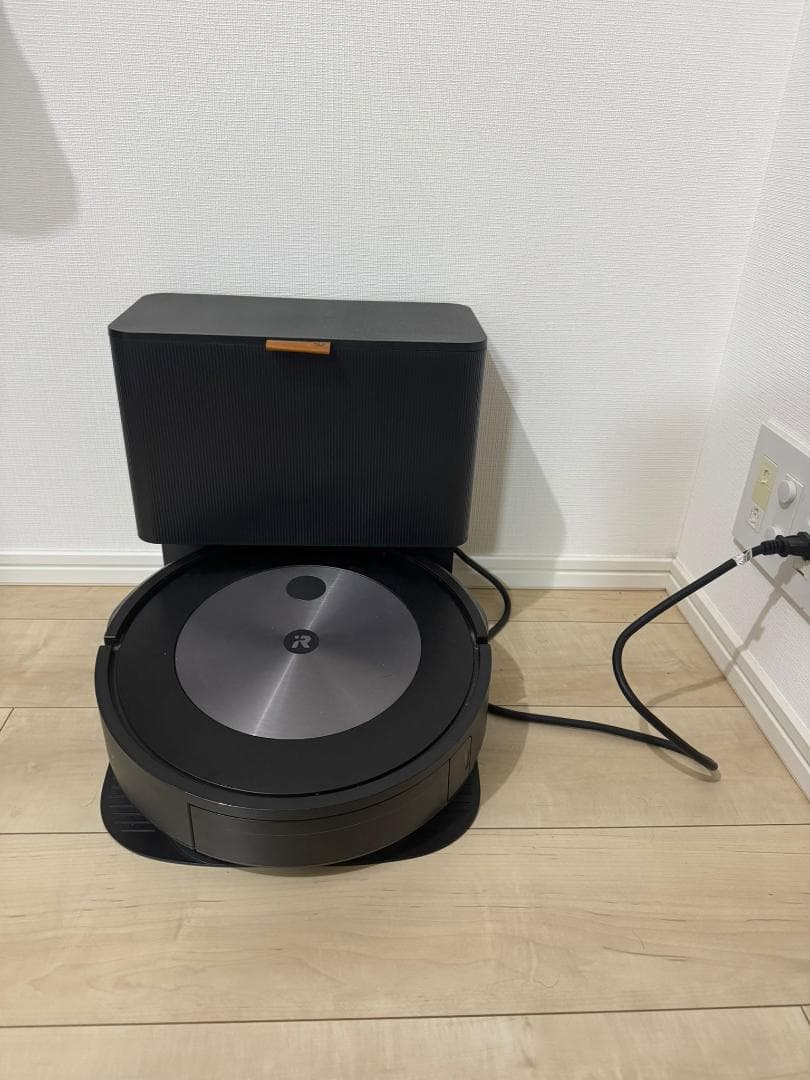 iROBOT Roomba j7+ ロボット掃除機