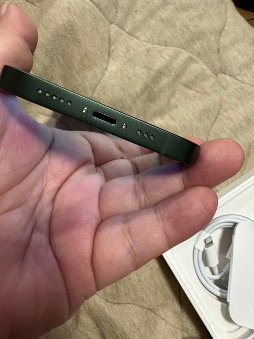 Apple iPhone 13 ミッドナイトグリーン 本体 128G