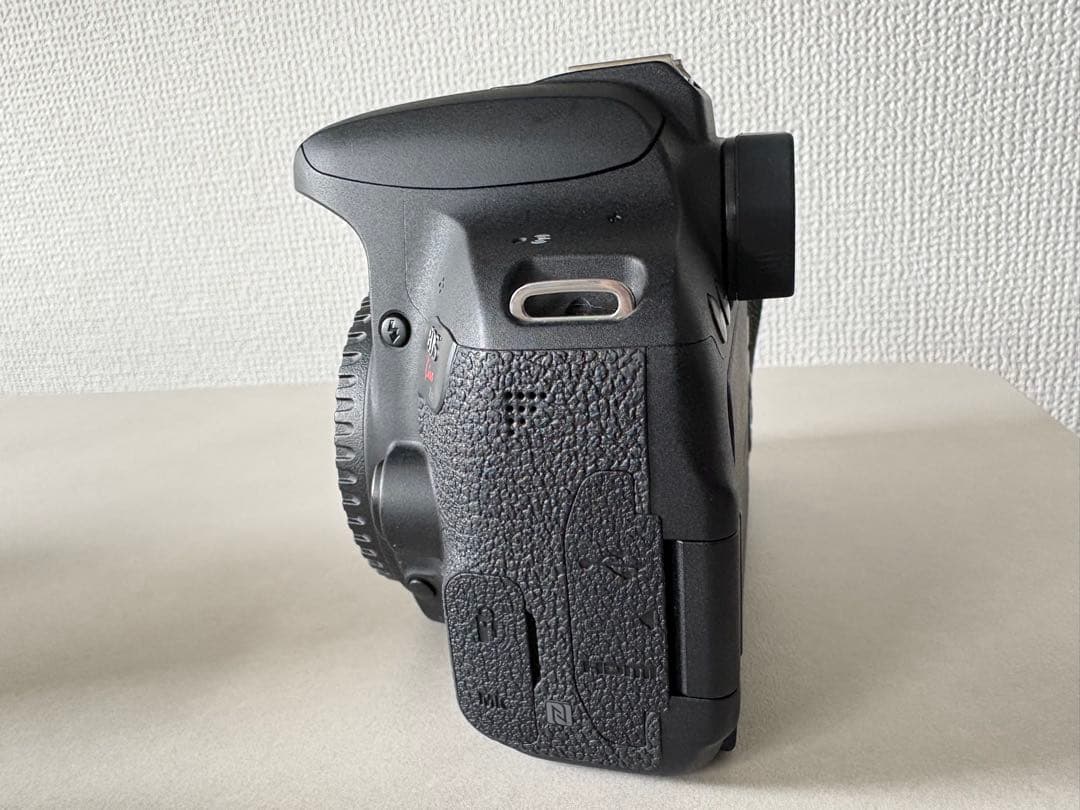 EOS Kiss x9i + レンズ3本セット