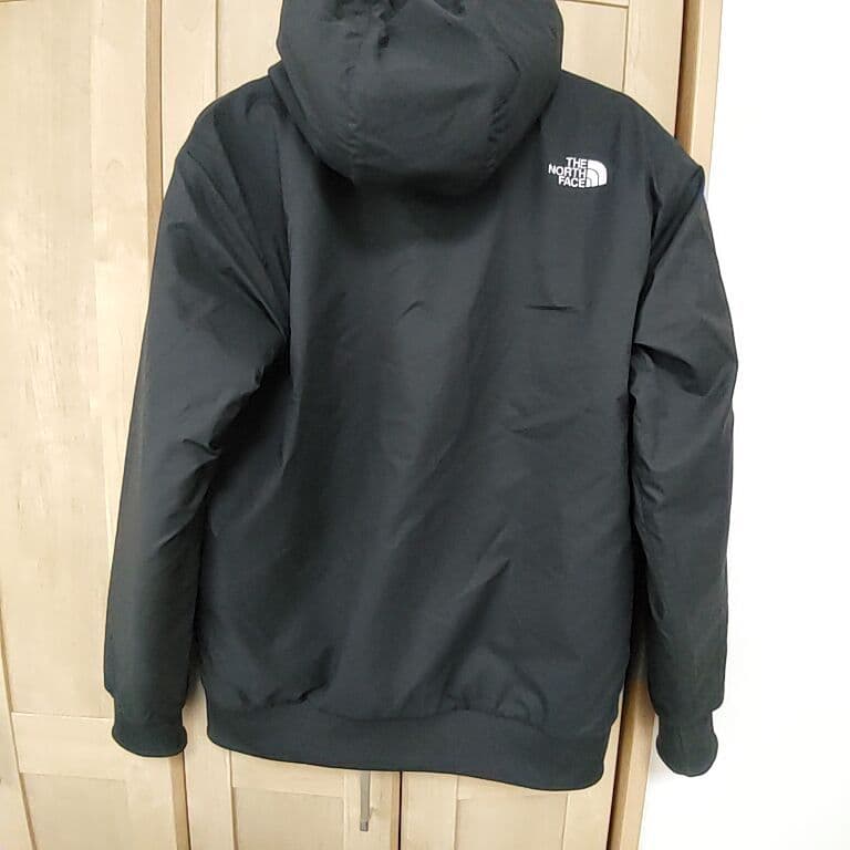 THE NORTH FACE リバーシブルテックエアーフーディ
