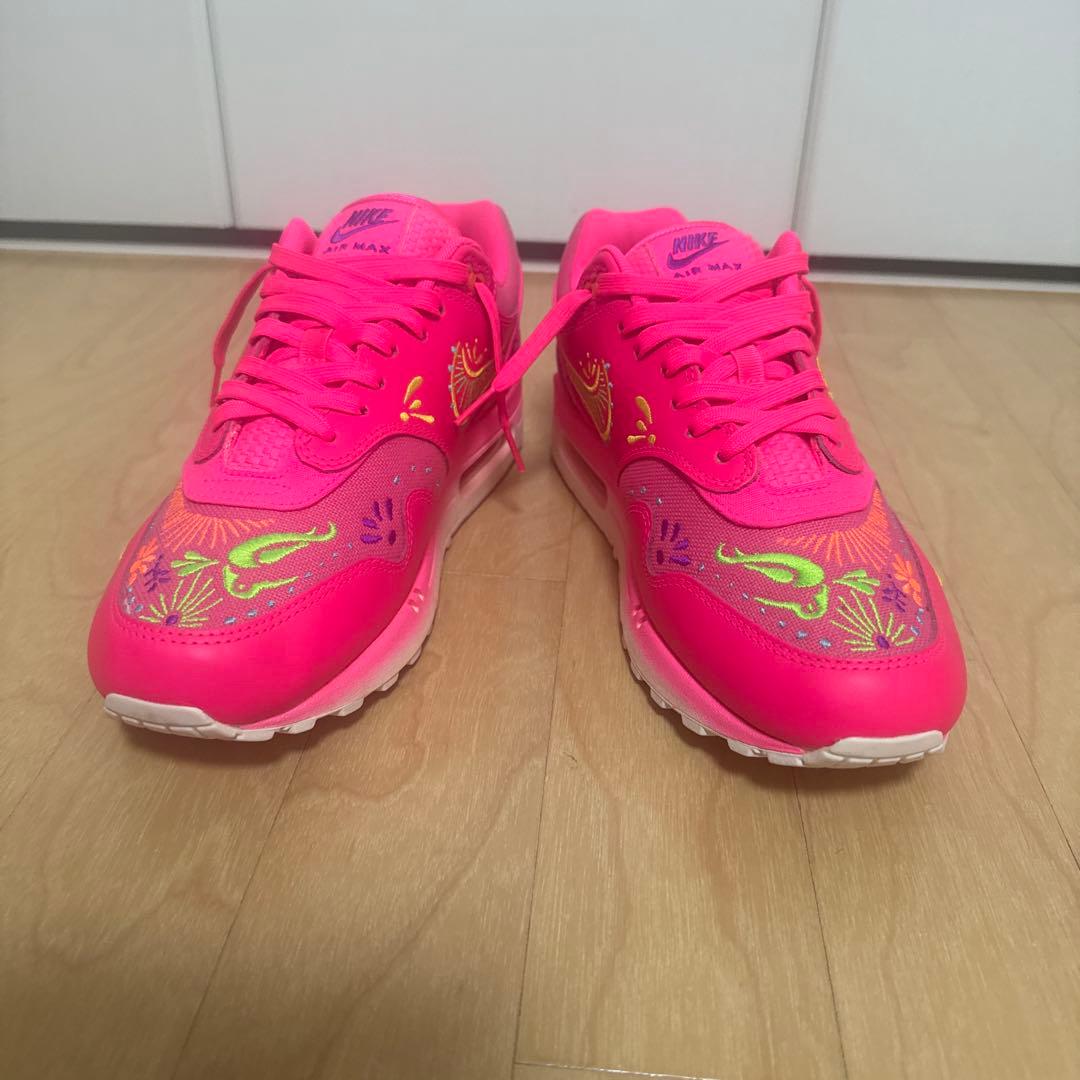 Nike Air Max 90 限定品　ネオンピンク　オール刺繍モデル