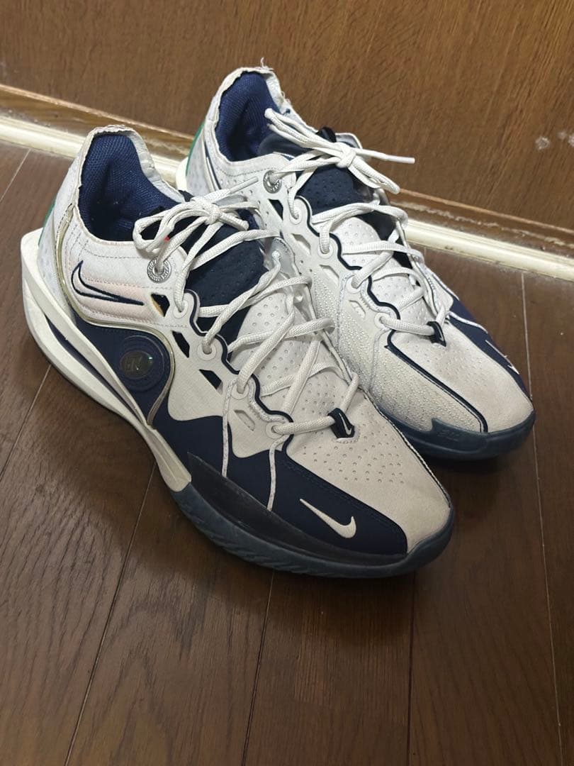 最終値下げ　Nike ナイキ GTカット3 ホワイト/ネイビーバッシュ