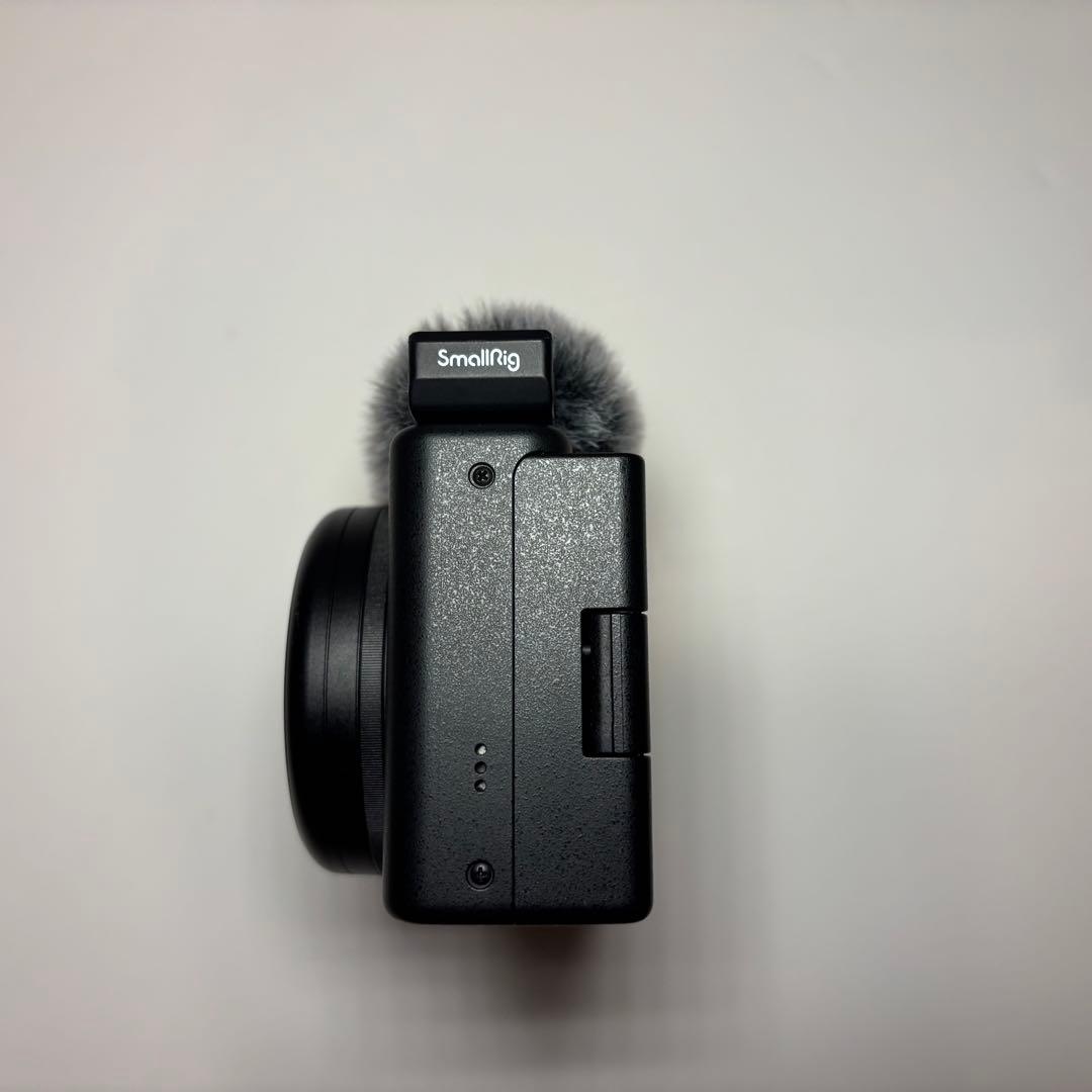 【美品・即発送OK】ZV-1 II (ZV-1M2) 純正バッテリー、風防2つ