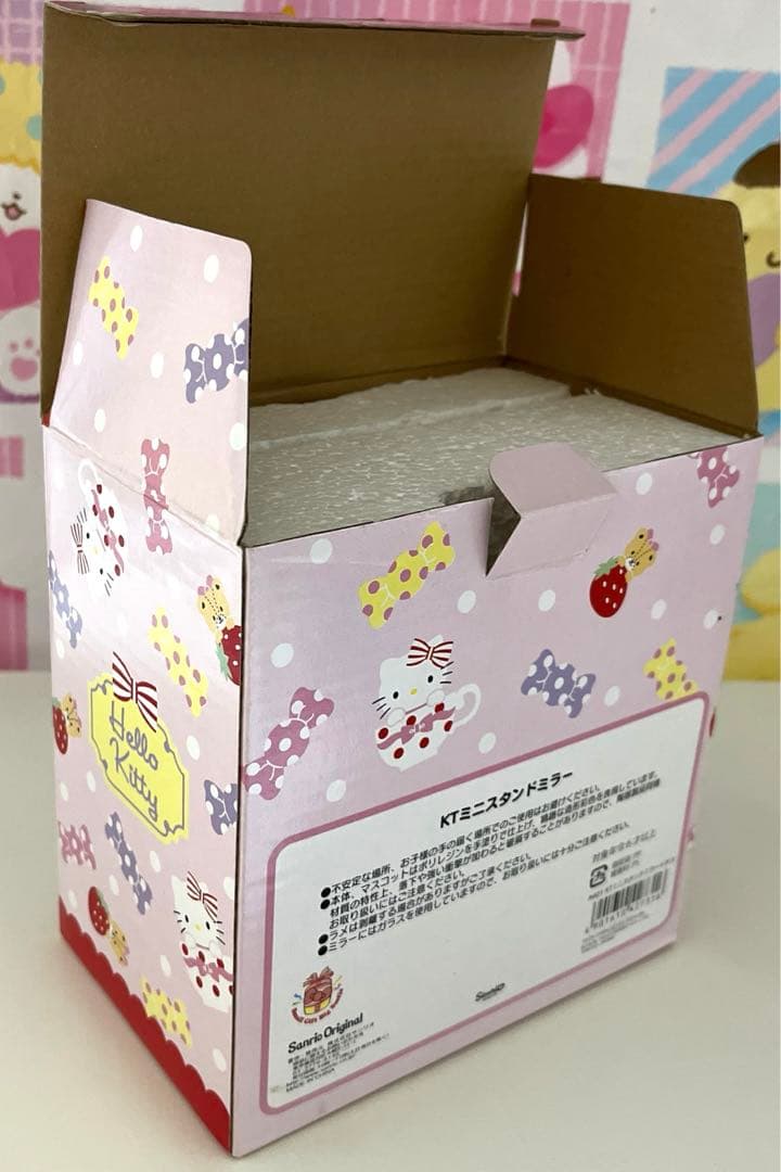 ハローキティ ジオラマスタンドミラー