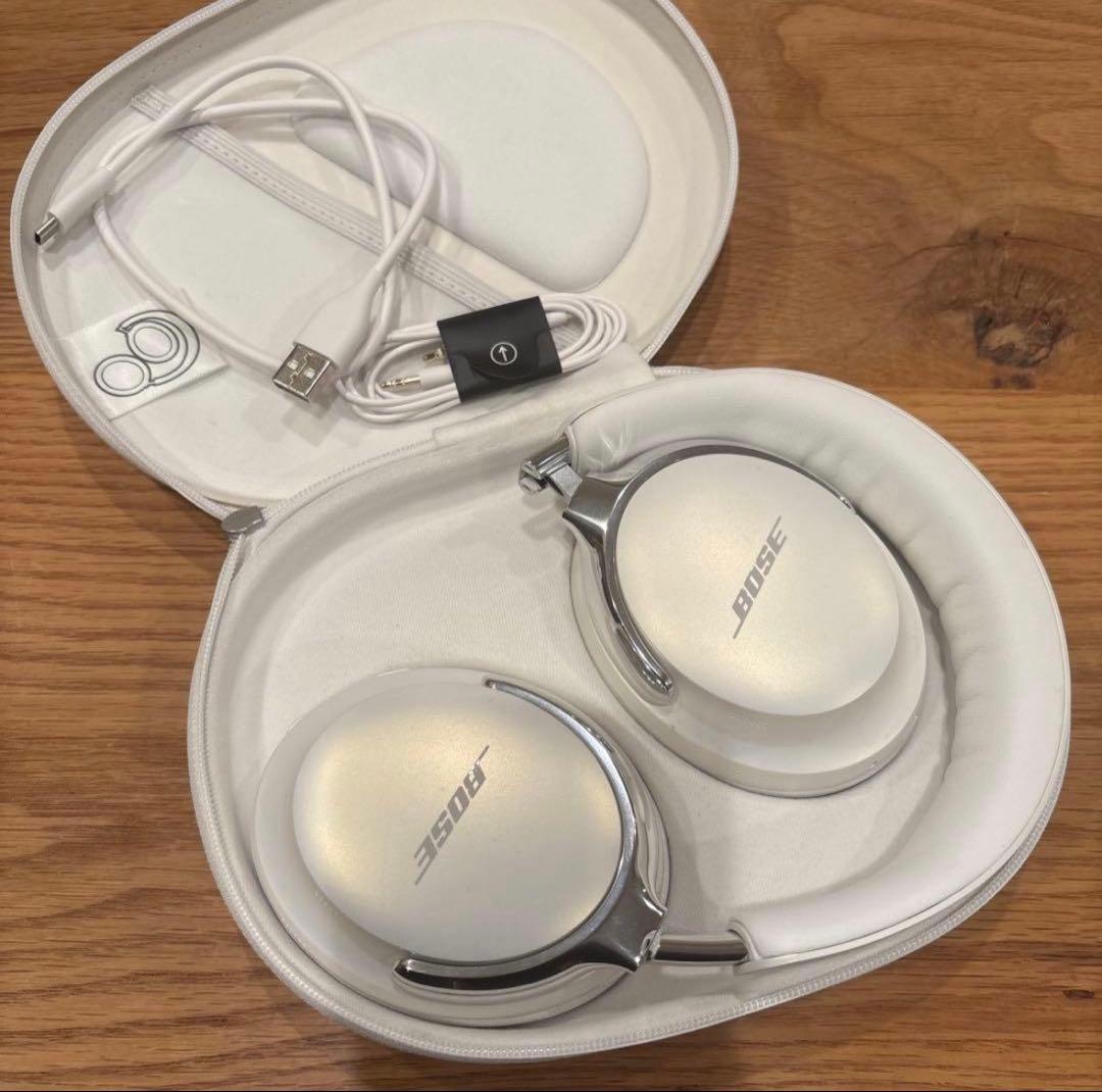 60周年モデルQUIETCOMFORT ULTRA HEADPHONES