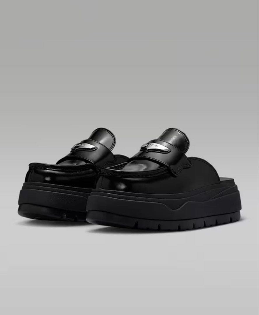 箱付き新品未使用 ナイキ エアジョーダン ローファー 厚底 25cm