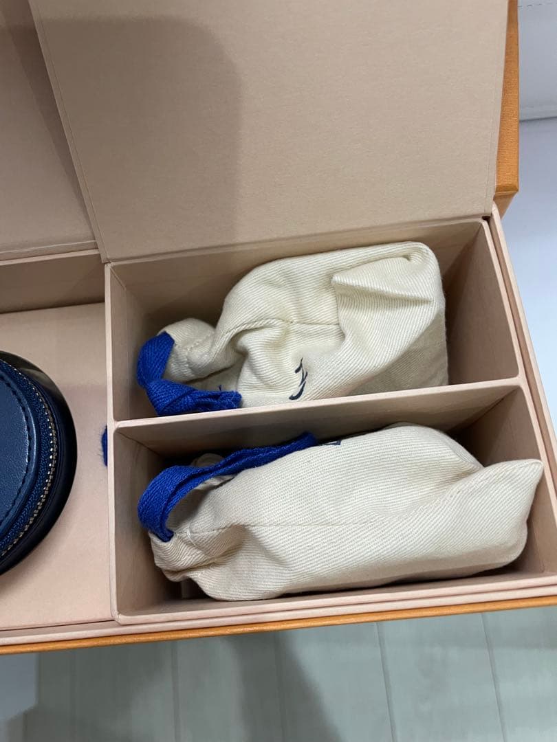 LVルイヴィトンイヤホン