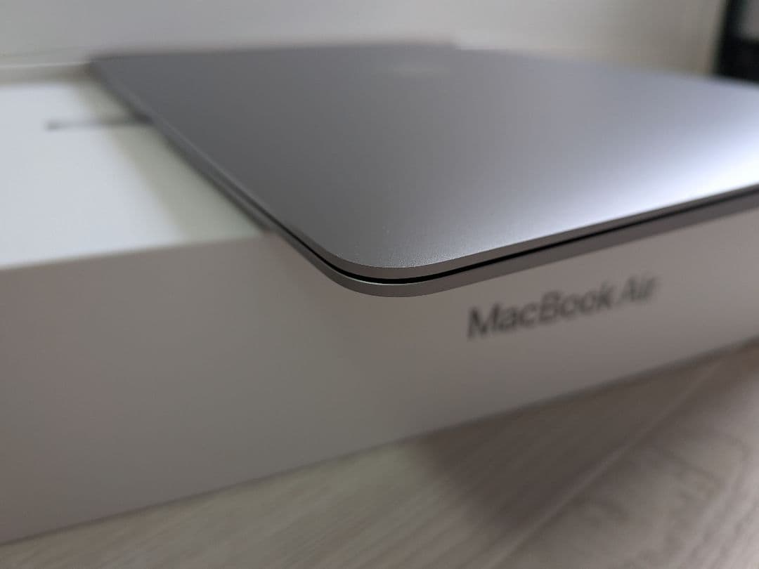 極美Macbook Air M1 メモリ 16GBバッテリ交換後充放電２回CTO