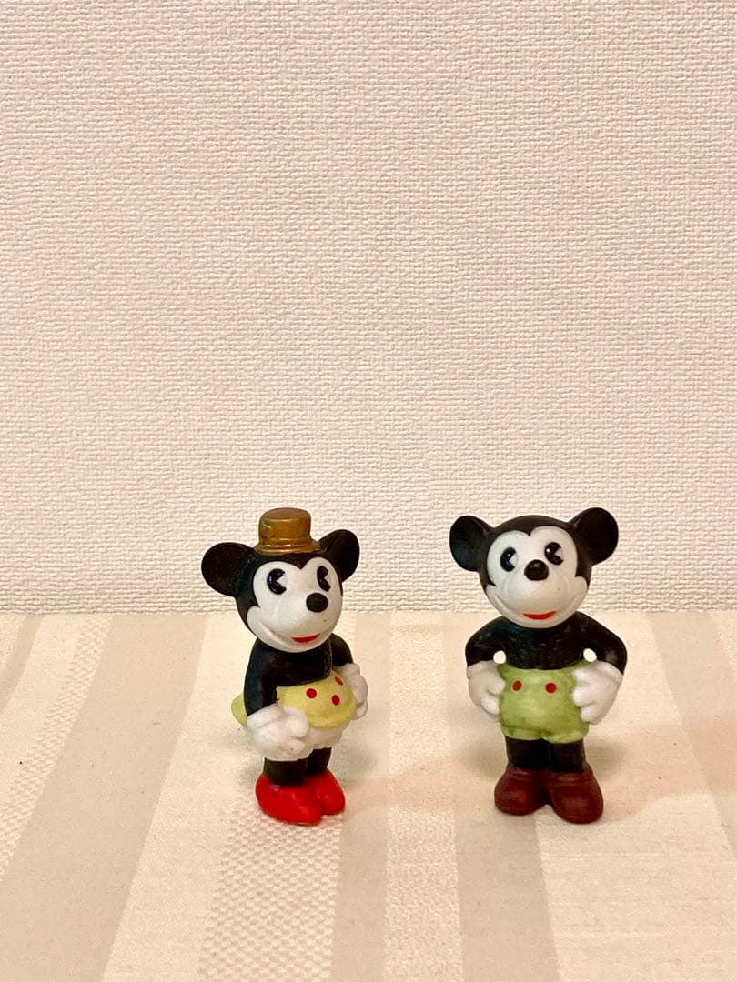 ミッキー、ミニー　フィギュア　置物　ドアストッパー　テリア　2点