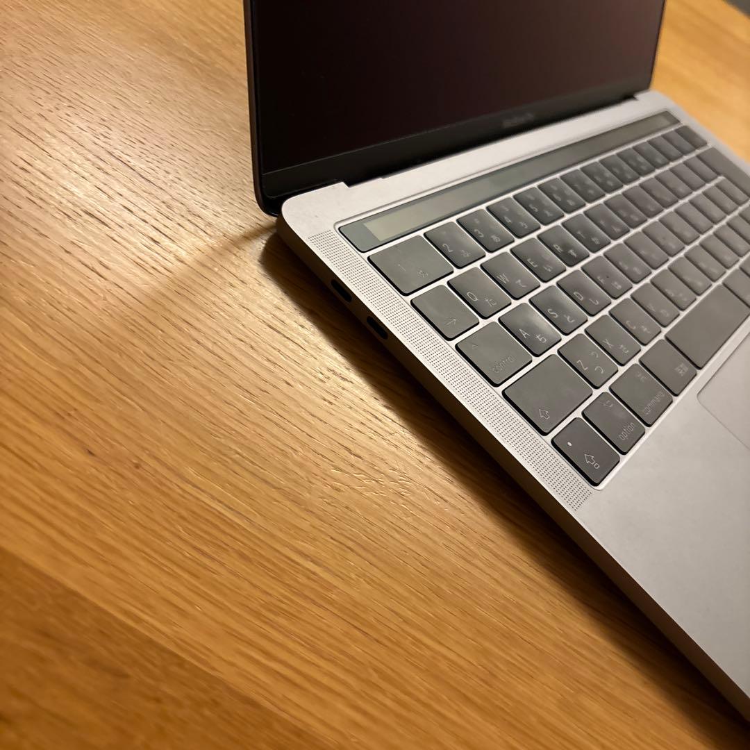 Apple MacBook Pro 13インチ 2017 16GB/512GB