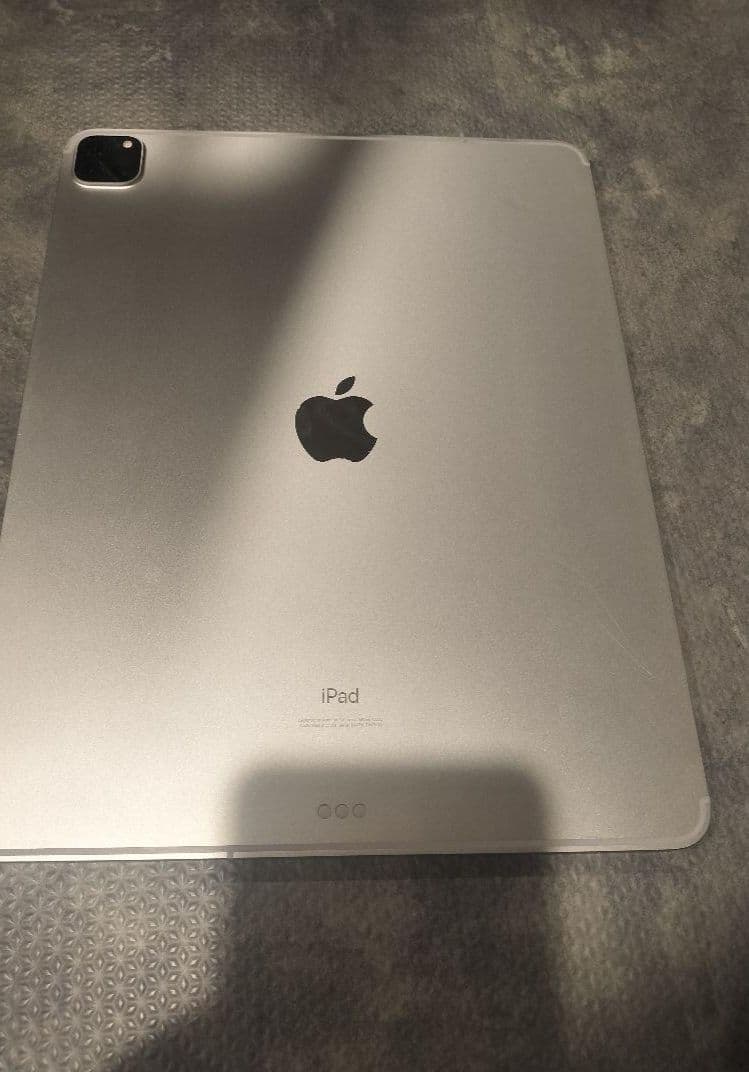 iPad Pro (第4世代) 12.9　Wi-Fi + Cellular