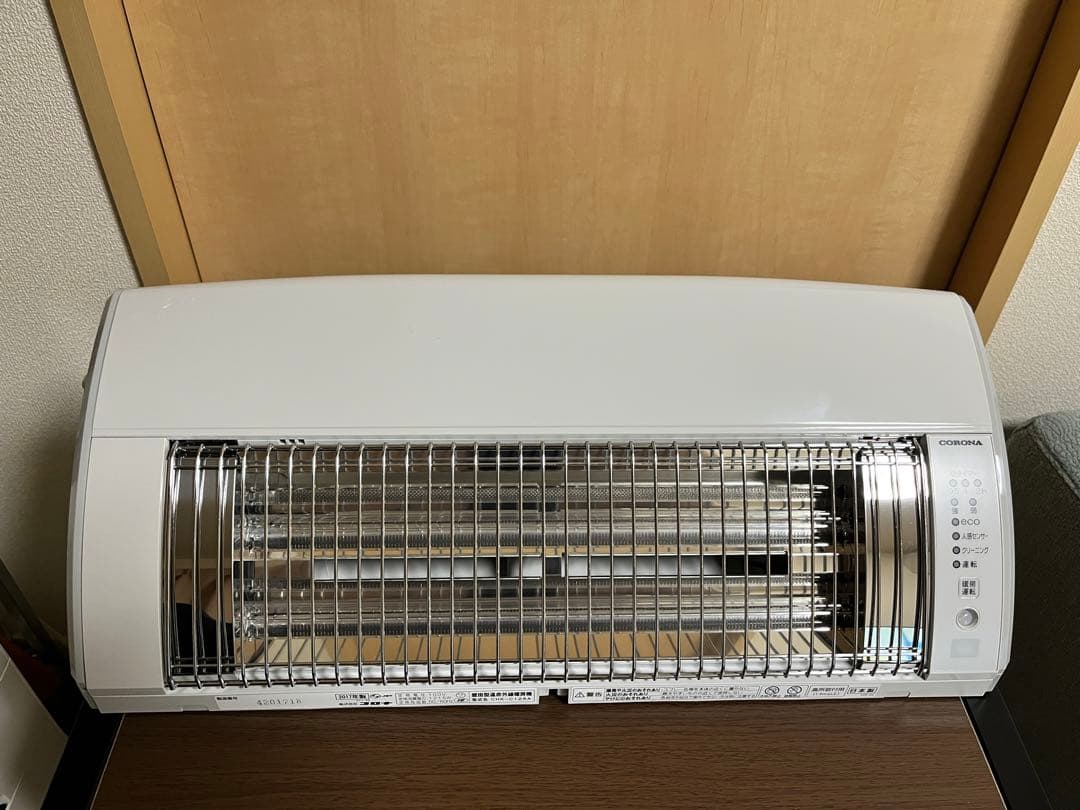 美品コロナ ウォールヒート 遠赤外線壁掛けヒーター　CHK-C126A