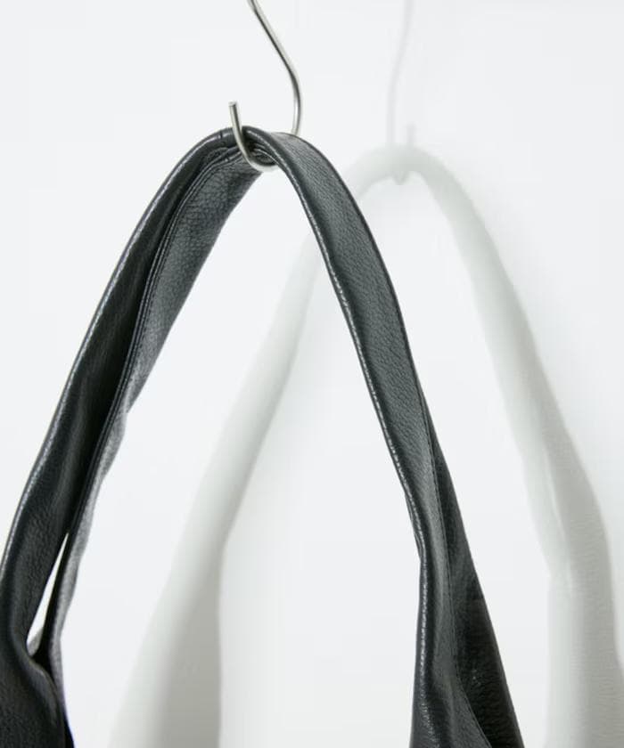 Firsthand レザーマルシェ トートバッグ 牛革 撥水レザー ブラック