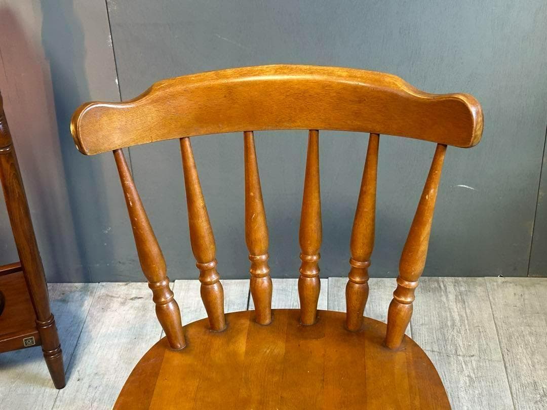 ①　飛騨産業　キツツキマーク　ウィンザーチェア　スポークチェア　SZ