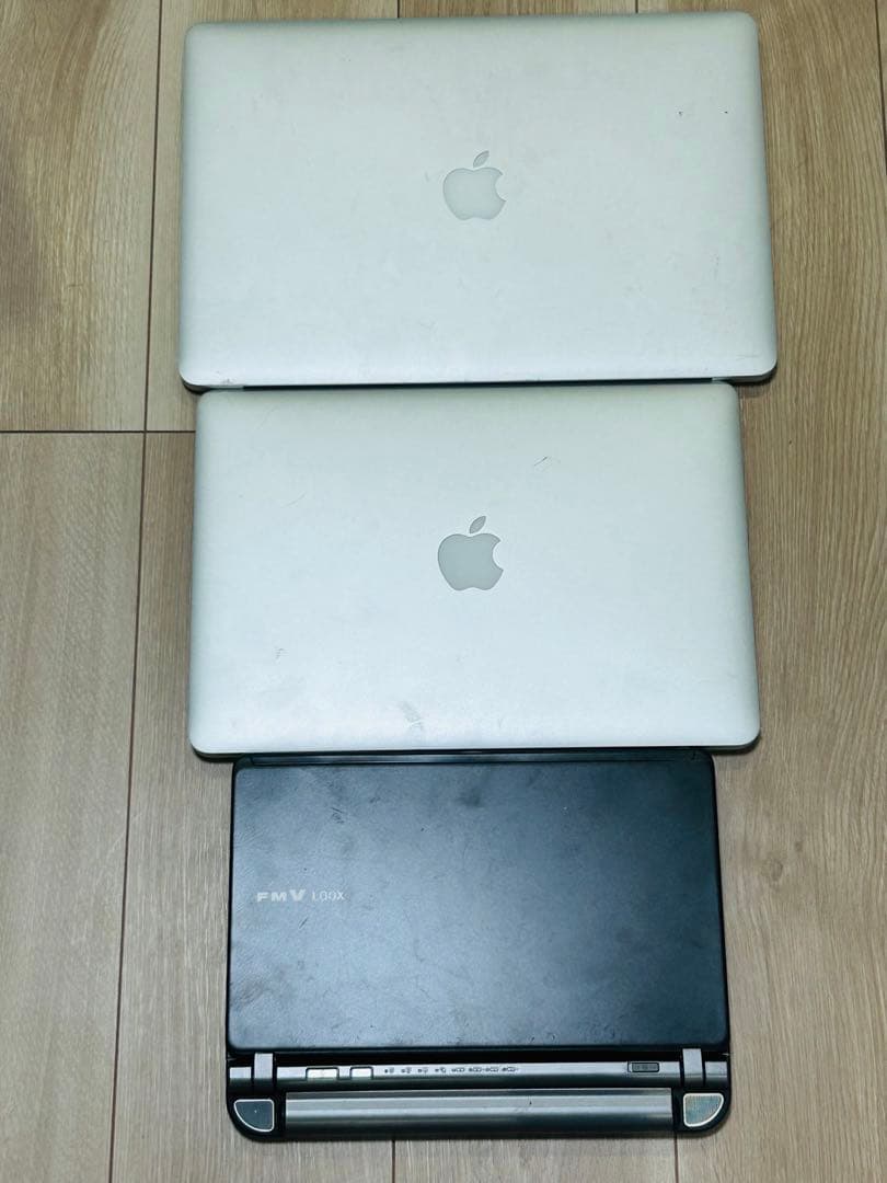 Apple MacBook 2台とFujitsu FMC look ジャンク