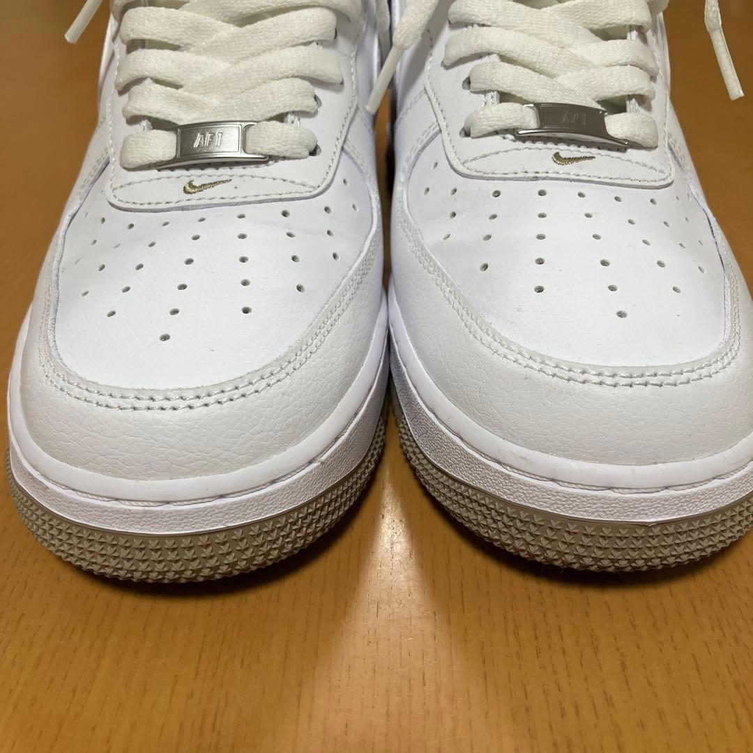Nike Air Force 1 ホワイト/カーキ　箱付き