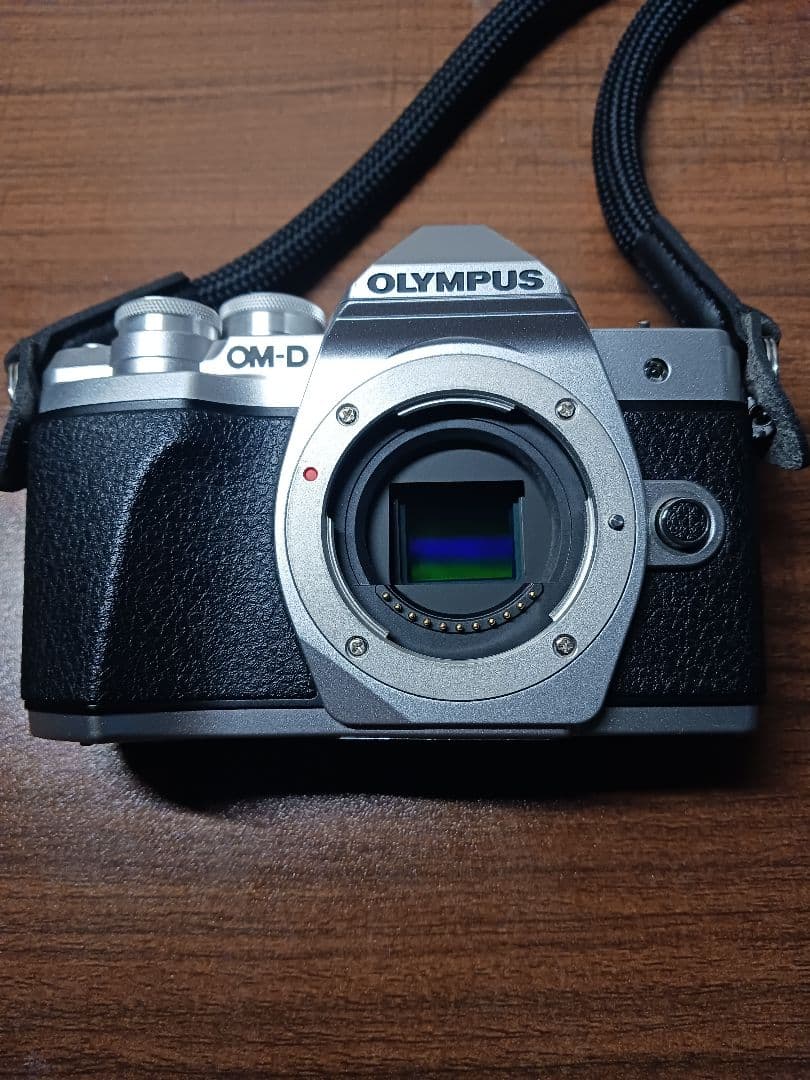 OLYMPUS OM-D E-M10 Mark Ⅲ E2　ダブルズームキット